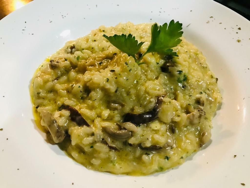 A Mi Manera Pousada , Cerveja Propria E Bistro ! Брумадиньо Екстериор снимка